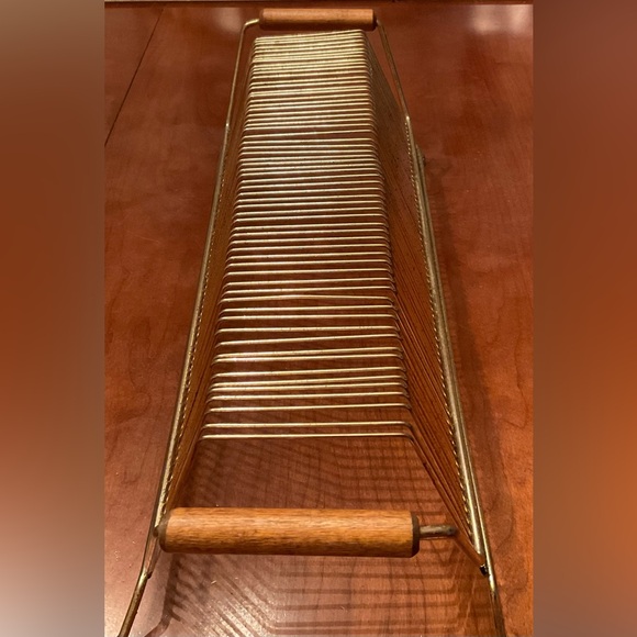 Mid-Century Record Rack - Picture 3 of 13